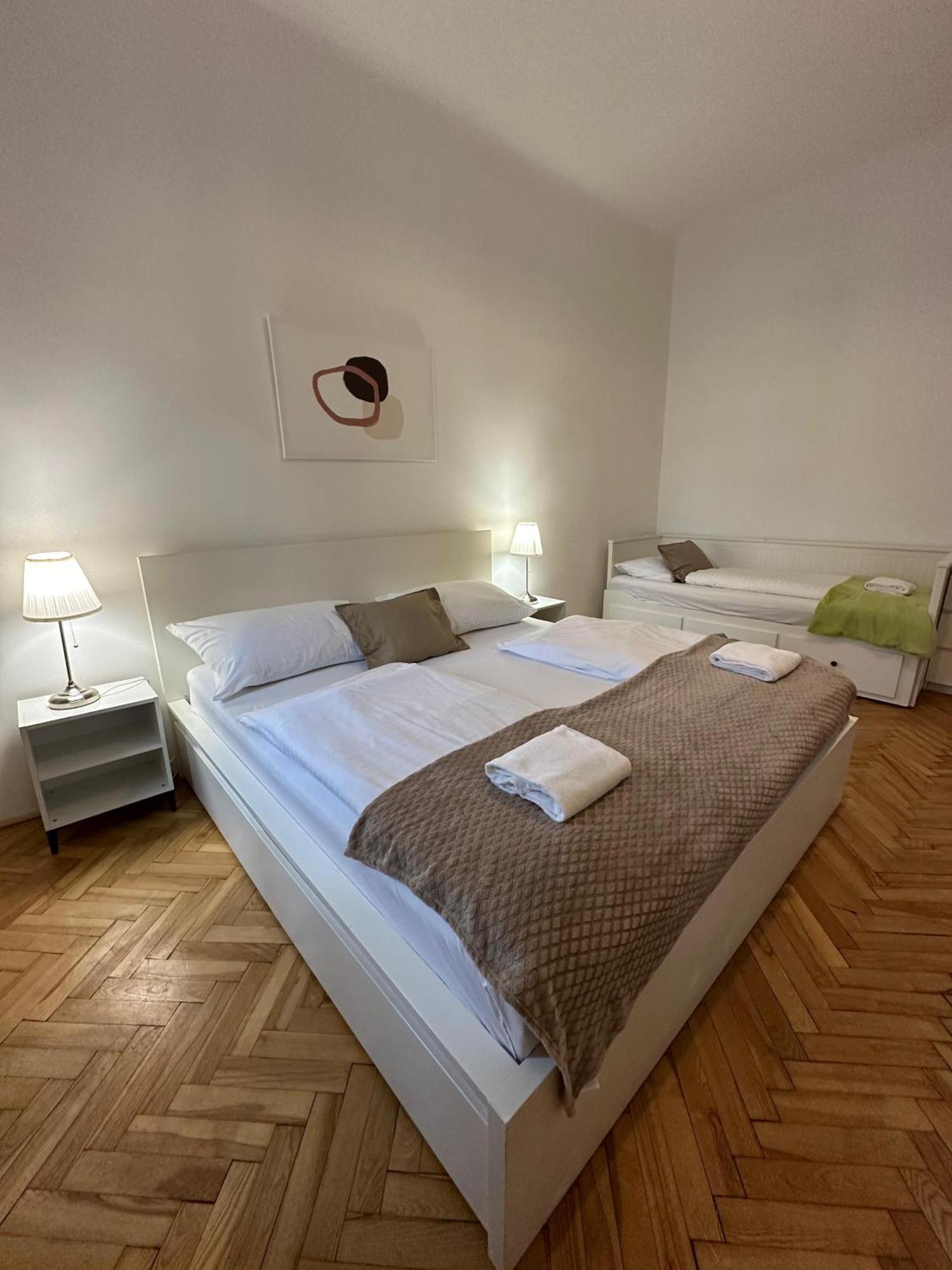 Stylish 2br Shared For Longstays Next To Margareten Apartment