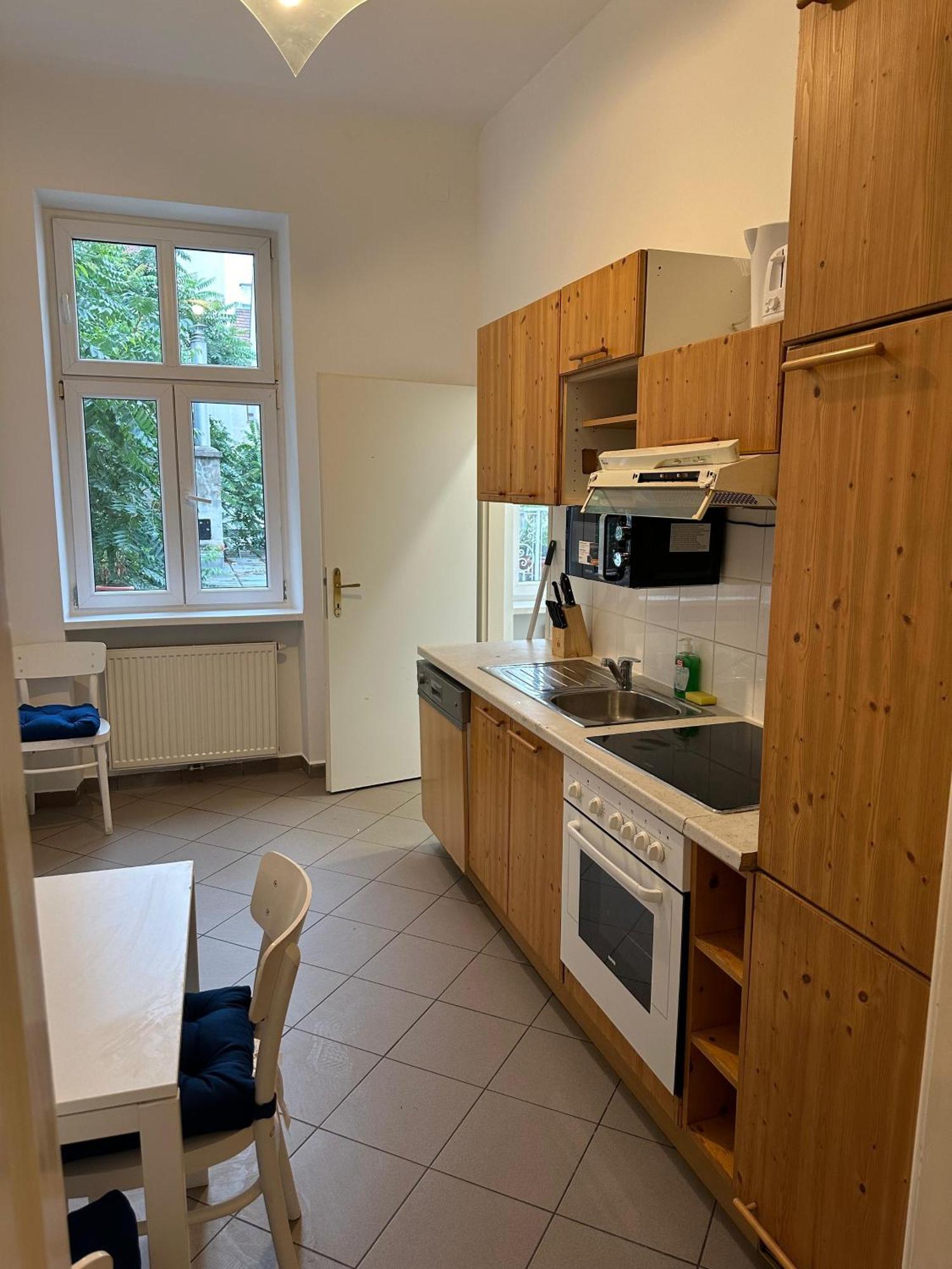 Stylish 2br Shared For Longstays Next To Margareten Apartment *